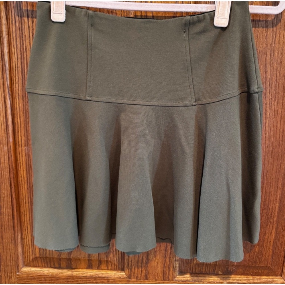 Free People Pleated Mini Skirt olive green womens size Medium preppy trendy
